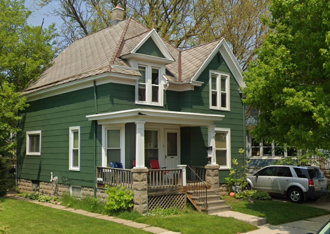 Property main image
